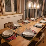 Διαμέρισμα Large 155 Qm With 4 Bedrooms Located 1 To 12 Guests Μόναχο