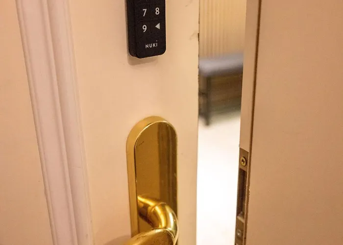 Large 155 Qm With 4 Bedrooms Located 1 To 12 Guests 아파트