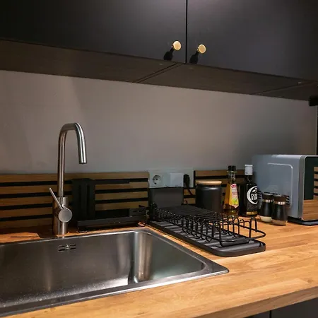 Large 155 Qm With 4 Bedrooms Located 1 To 12 Guests * Mnichov