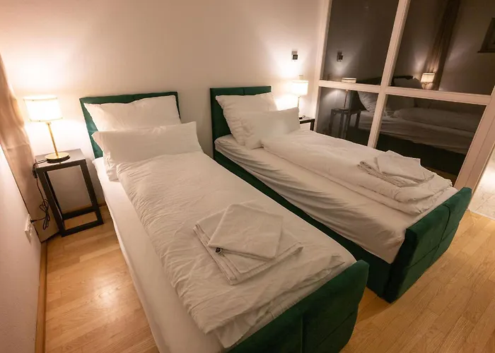 Large 155 Qm With 4 Bedrooms Located 1 To 12 Guests Appartamento Monaco di Baviera